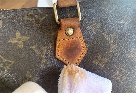 how to clean louis vuitton bag zipper